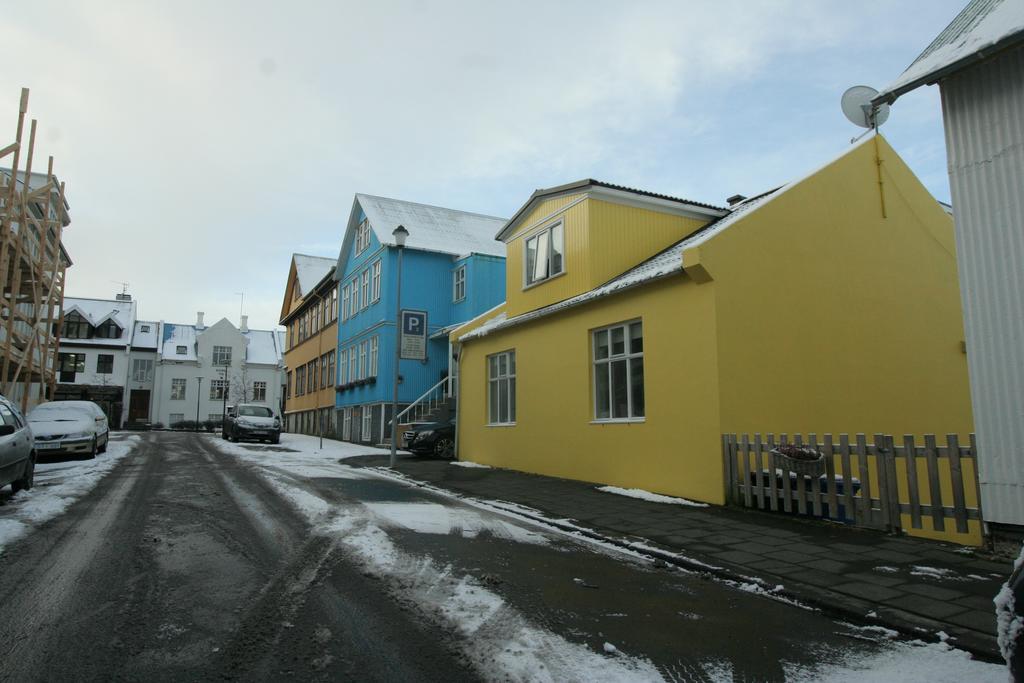 Our House Guesthouse Reykjavík Buitenkant foto