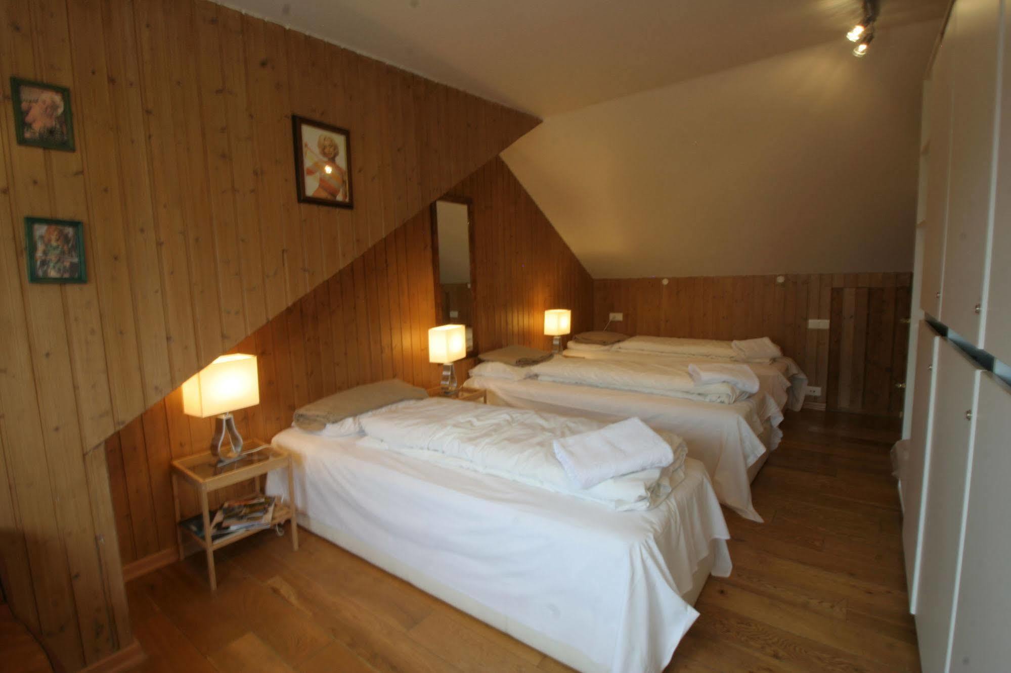 Our House Guesthouse Reykjavík Buitenkant foto